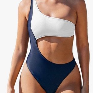 Swimwear 🛑Buy one and get one 50% off.‼️